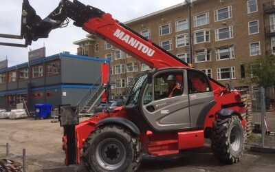 Nieuwe Manitou MT 1840 naar Vink Bouw uit Nieuwkoop