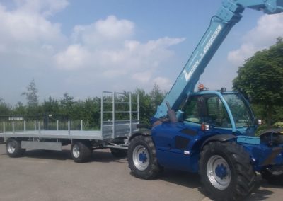 Manitou in bedrijfskleur afgeleverd bij Aannemersbedrijf Van Leijden uit Hoogmade
