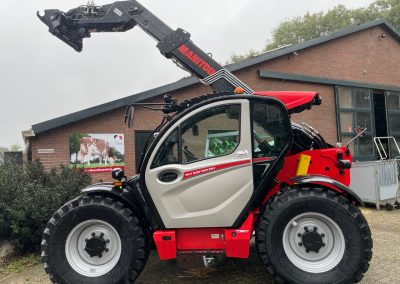 Manitou afgeleverd bij De Meentboerderij in Hilversum (1)