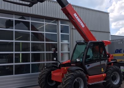 Twee nieuwe Manitou MLT 845-120 st3B verreikers naar Havecon Kassenbouw