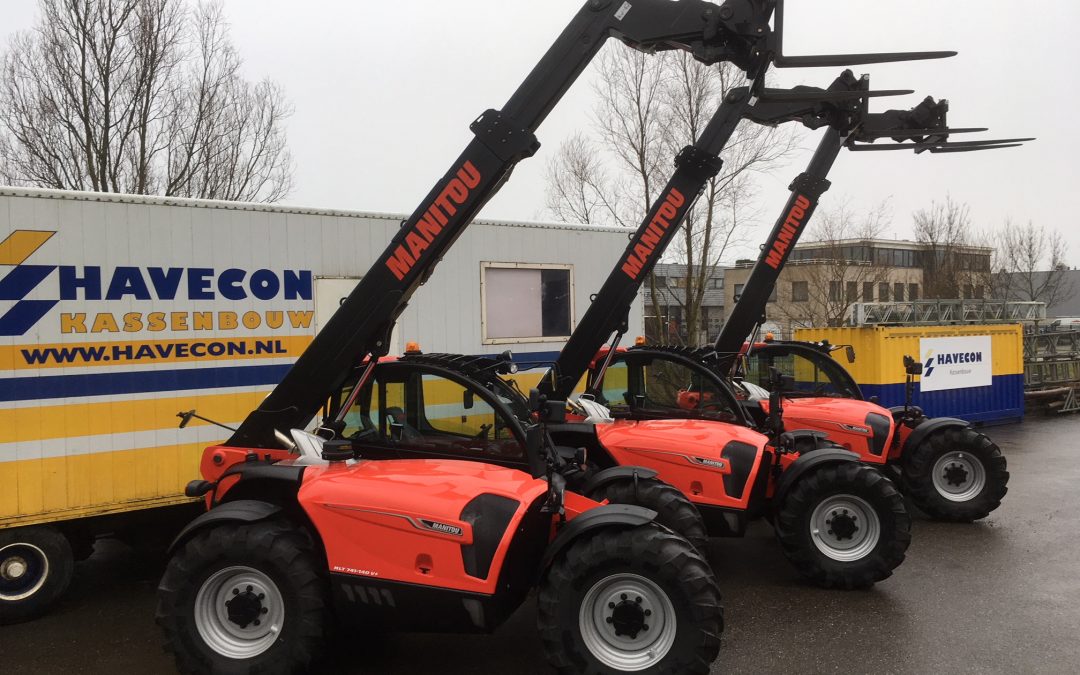 Drie nieuwe Manitou verreikers afgeleverd aan Havecon Kassenbouw