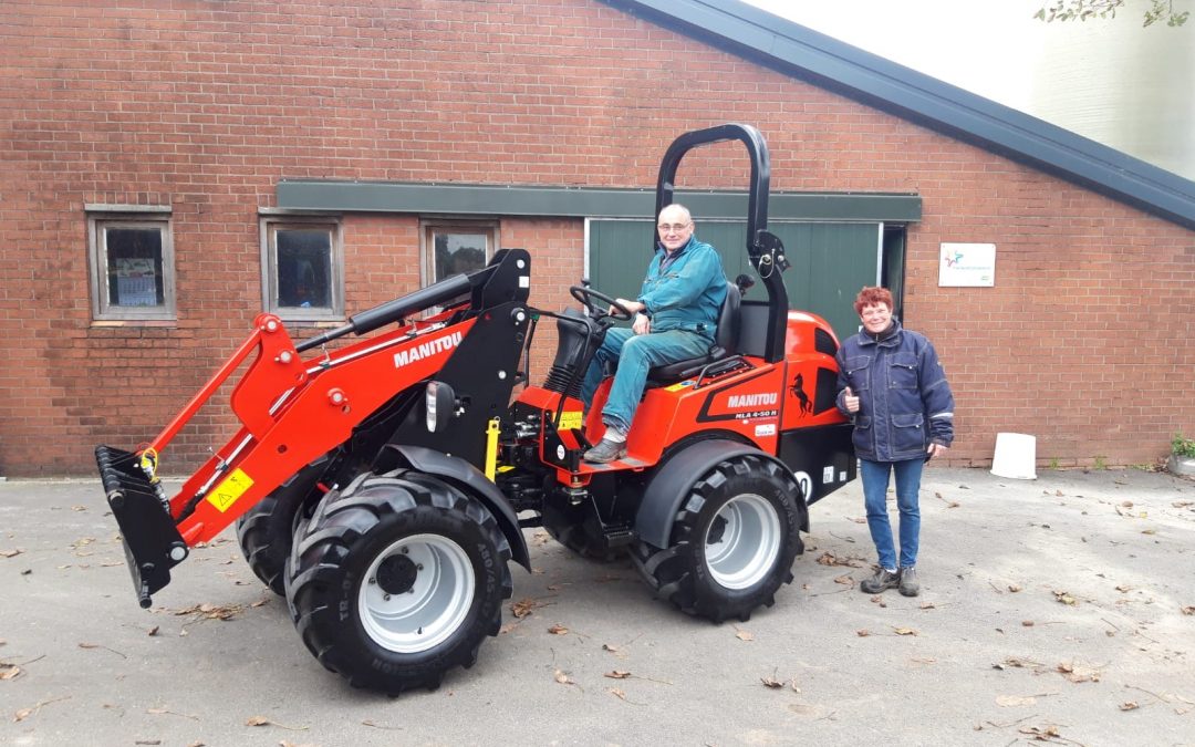 Mooie Manitou MLA 4-50H midi-shovel afgeleverd