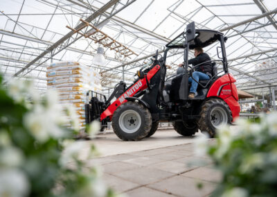 application_agriculture_articulated_loader_mla_2_25_h_manitou_013