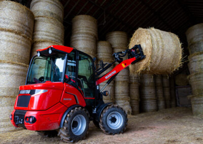 application_agriculture_articulated_loader_mla_4_50_h_manitou_013